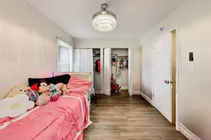 6751 S St Lawrence Ave, Chicago, IL 60637 - Photo 13