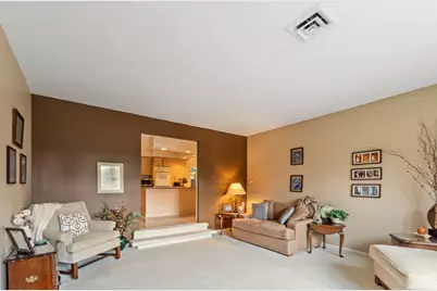 415 N Shepherd Hill Lane, McHenry, IL 60050 - Photo 11