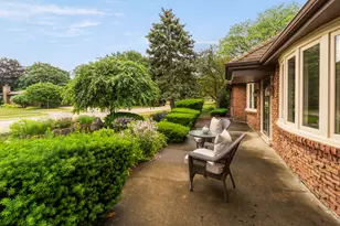 415 N Shepherd Hill Ln, McHenry, IL 60050 - Photo 3