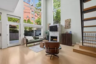 1212 N Hoyne Ave, Chicago, IL 60622 - Photo 3