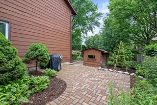 1102 N Pepper Tree Dr, Palatine, IL 60067 - Photo 23