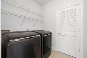 2062 N Leavitt St, Chicago, IL 60647 - Photo 29