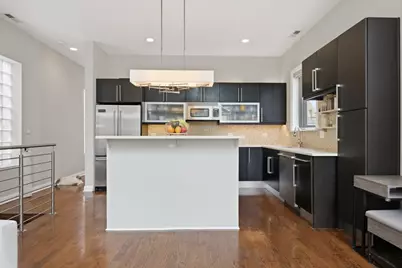 2062 N Leavitt Street #2, Chicago, IL 60647 - Photo 11