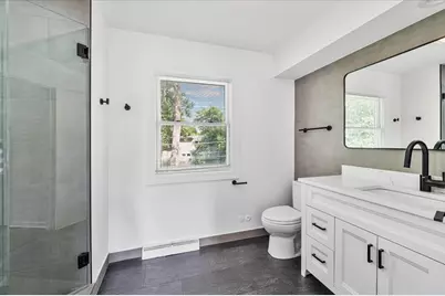 412 Lavergne Avenue, Wilmette, IL 60091 - Photo 19