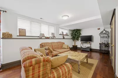 6710 W Forest Preserve Drive, Harwood Heights, IL 60706 - Photo 33