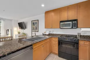 125 N Euclid Ave, Oak Park, IL 60301 - Photo 9