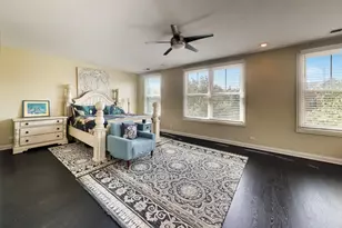 1850 Admiral Ct, Glenview, IL 60026 - Photo 21