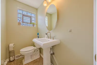 10526 Altgeld Street, Melrose Park, IL 60164 - Photo 9