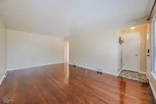10526 Altgeld St, Melrose Park, IL 60164 - Photo 3