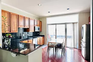 1346 S Indiana Pkwy, Chicago, IL 60605 - Photo 5