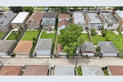 2715 Harvey Avenue, Berwyn, IL 60402 - Photo 45