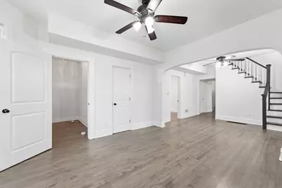 2715 Harvey Avenue, Berwyn, IL 60402 - Photo 11