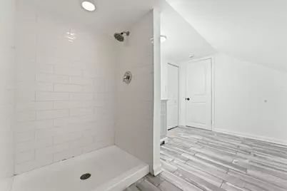 2715 Harvey Avenue, Berwyn, IL 60402 - Photo 17