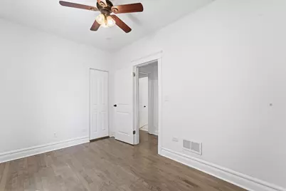 2715 Harvey Avenue, Berwyn, IL 60402 - Photo 31