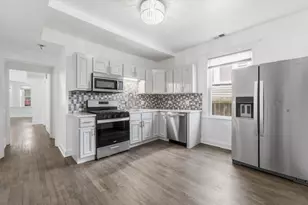 2715 Harvey Ave, Berwyn, IL 60402 - Photo 13