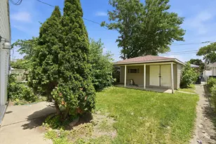 2715 Harvey Ave, Berwyn, IL 60402 - Photo 39