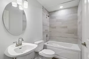 1450 S Halsted St, Chicago, IL 60607 - Photo 19