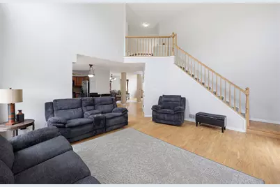 154 Augusta Drive, Streamwood, IL 60107 - Photo 13