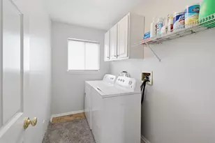 154 Augusta Dr, Streamwood, IL 60107 - Photo 19