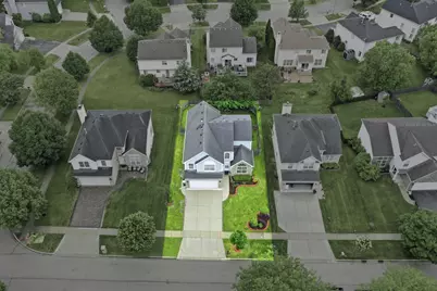 154 Augusta Drive, Streamwood, IL 60107 - Photo 3