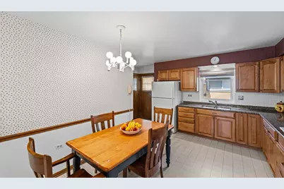 3818 Isabel Street, Skokie, IL 60076 - Photo 5