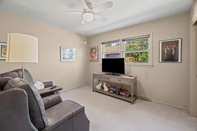 3818 Isabel Street, Skokie, IL 60076 - Photo 9
