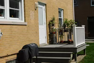 1911 Dewes St, Glenview, IL 60025 - Photo 19