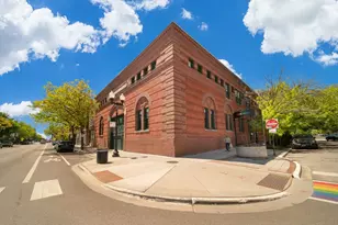 811 W Aldine Ave, Chicago, IL 60657 - Photo 1