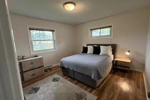 1431 E Emmerson Ln, Mount Prospect, IL 60056 - Photo 17