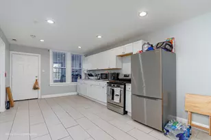 2711 E 93rd St, Chicago, IL 60617 - Photo 15