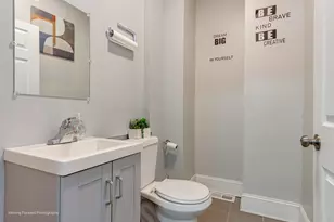 2711 E 93rd St, Chicago, IL 60617 - Photo 19