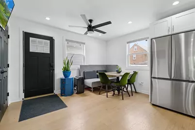 13342 S Avenue N, Chicago, IL 60633 - Photo 11