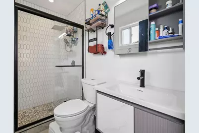 13342 S Avenue N, Chicago, IL 60633 - Photo 15