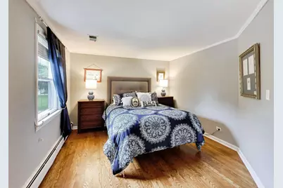 1311 E Woodford Place, Arlington Heights, IL 60004 - Photo 25
