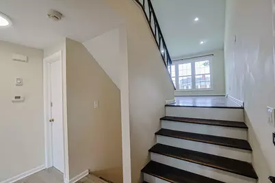 9249 Barberry Lane, Des Plaines, IL 60016 - Photo 15