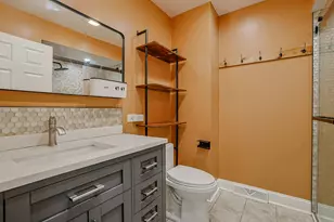 9249 Barberry Ln, Des Plaines, IL 60016 - Photo 25