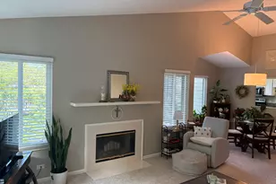 414 White Oak Ln, Barrington, IL 60010 - Photo 9