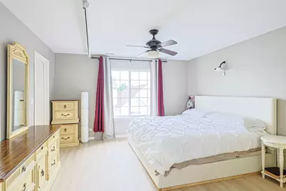 2425 Daybreak Court #0, Elgin, IL 60123 - Photo 9