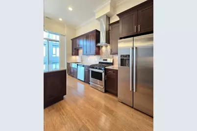 4 N Aberdeen Street #302, Chicago, IL 60607 - Photo 5
