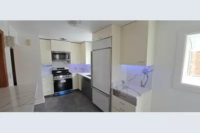 7805 S Reilly Terrace, Chicago, IL 60652 - Photo 9