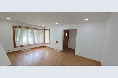 7805 S Reilly Terrace, Chicago, IL 60652 - Photo 5