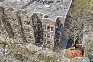 7654 N Greenview Ave, Chicago, IL 60626 - Photo 1