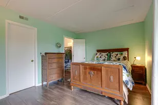 917 Vose Dr, Gurnee, IL 60031 - Photo 17