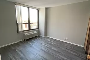 5100 N Marine Dr, Chicago, IL 60640 - Photo 9