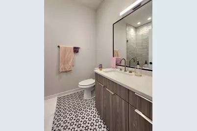 1348 W Roscoe Street #401, Chicago, IL 60657 - Photo 13