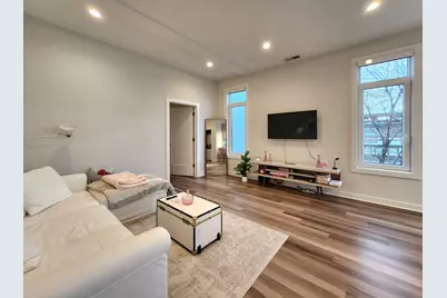 1348 W Roscoe Street #401, Chicago, IL 60657 - Photo 9