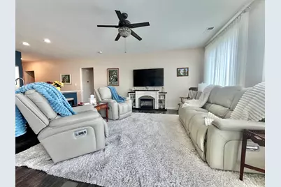1074 Chestnut Drive, Pingree Grove, IL 60140 - Photo 17