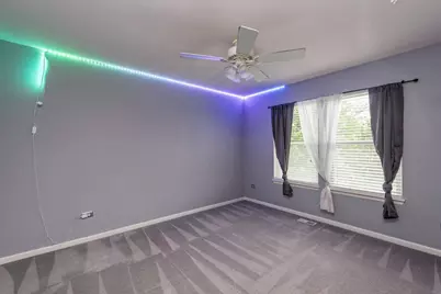 340 Kennedy Drive, Antioch, IL 60002 - Photo 21