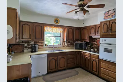 7289 N 2300th Avenue, Geneseo, IL 61254 - Photo 3