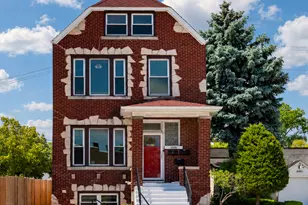 4988 N Elston Ave, Chicago, IL 60630 - Photo 1
